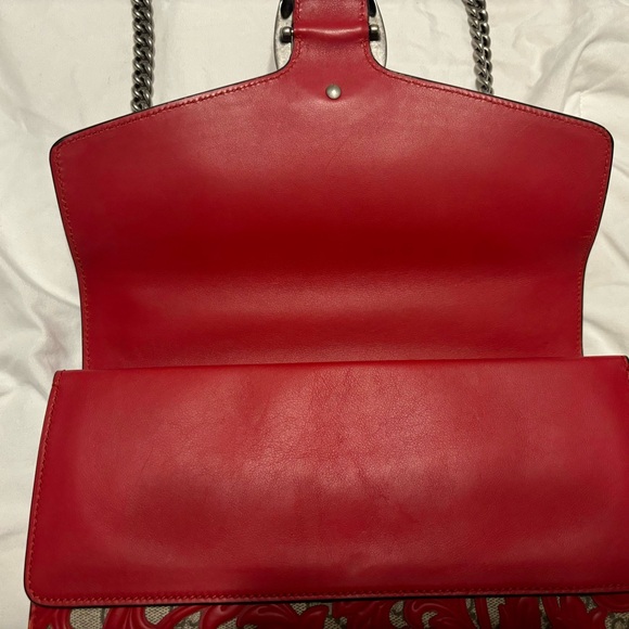 Gucci Red GG Supreme Canvas and Leather Medium Dionysus. - Picture 2 of 9